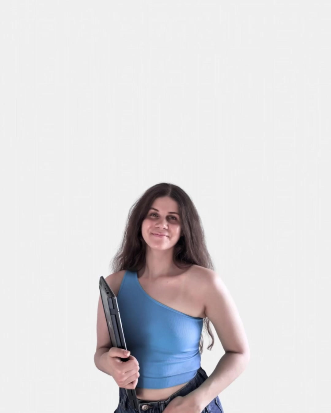 Nat Wozniak, holding a laptop
